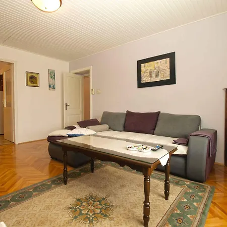 With A - C Vodnjan-vodnjan Appartement *